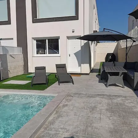 La Perla De Monte Y Mar Villa