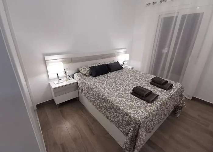 La Perla De Monte Y Mar Villa *